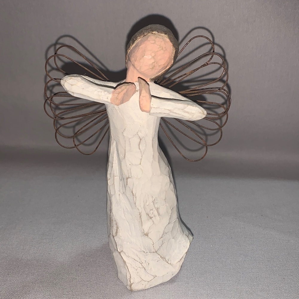 Willow Tree - Angel of Happiness